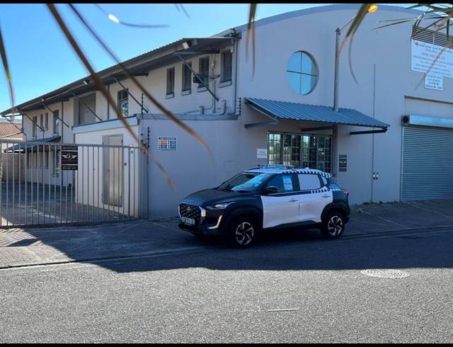 INDUSTRIAL PROPERTY TO RENT IN PAARDEN EILAND